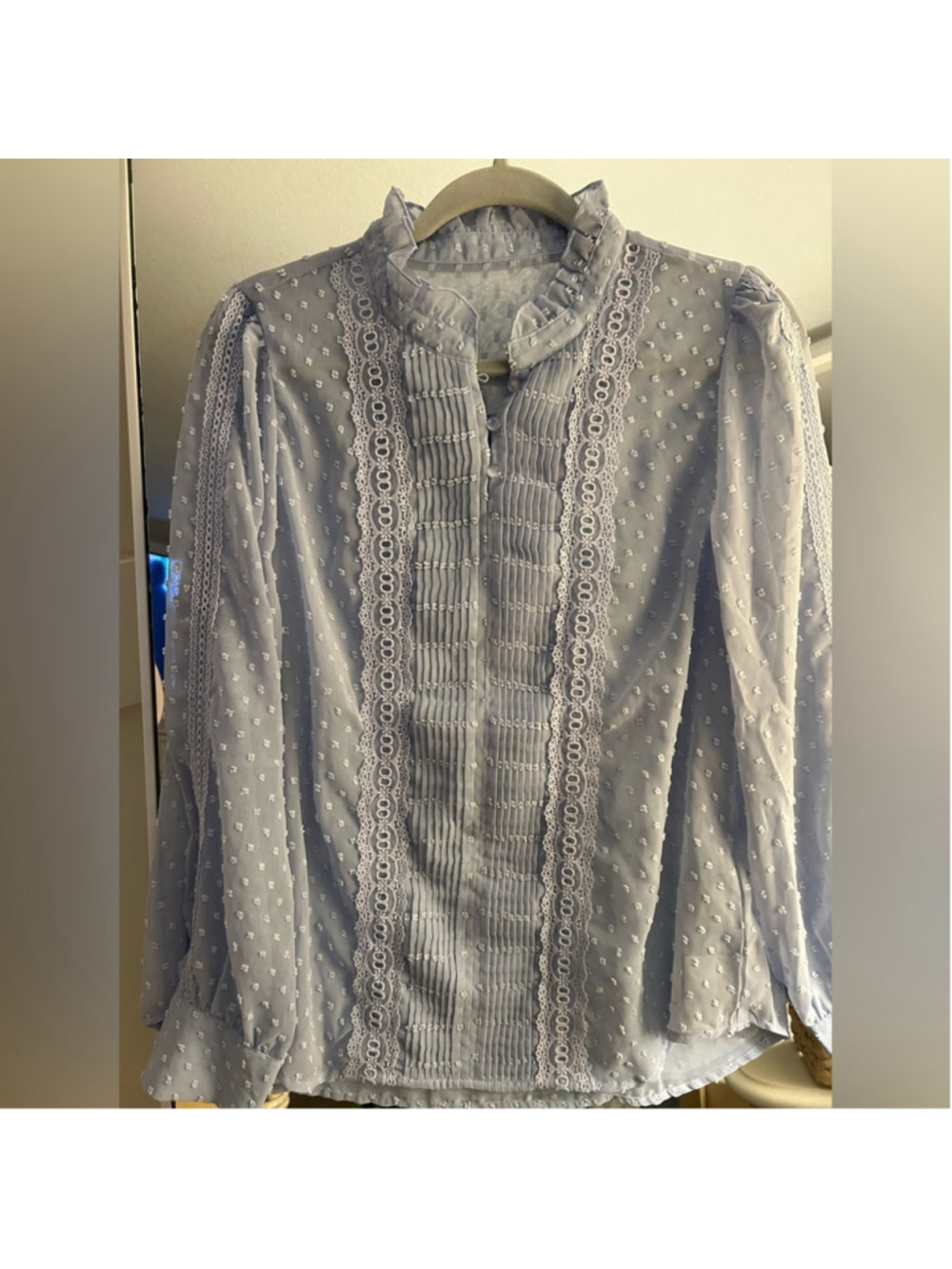 NEW Light Blue Long Sleeve Embroidered Eyelet Dressy Career Blouse L